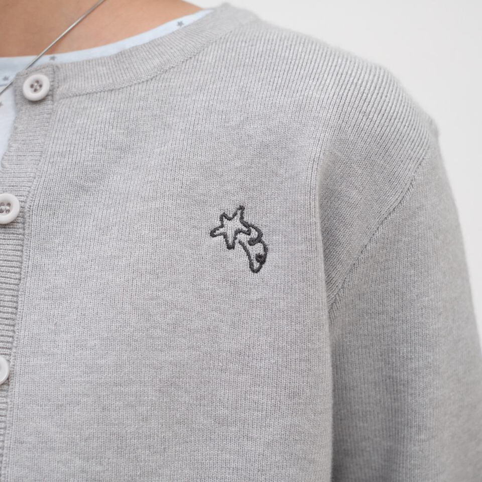 流星刺繡圓領針織上衣