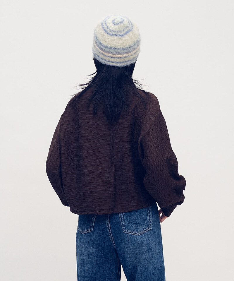 短版壓紋抽繩襯衫