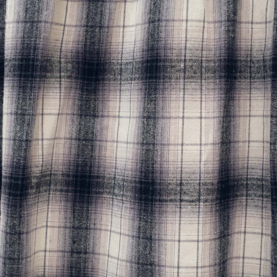 流蘇下擺格紋襯衫