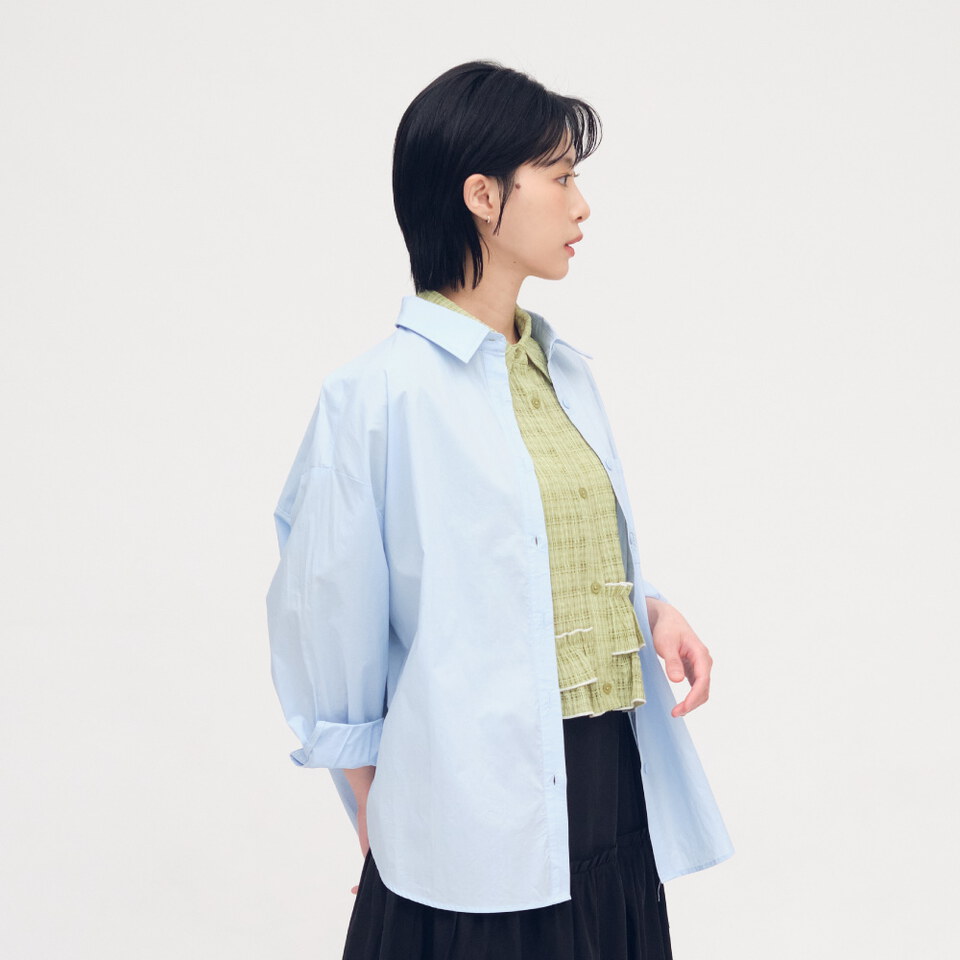 後開叉細節襯衫