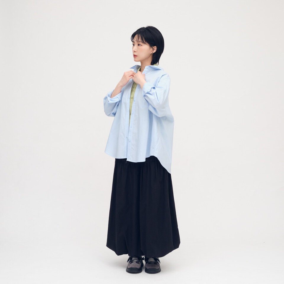 後開叉細節襯衫