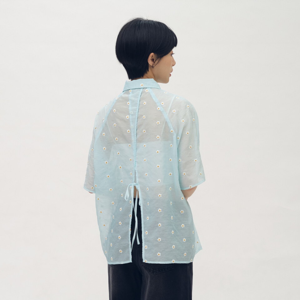小花刺繡透膚襯衫