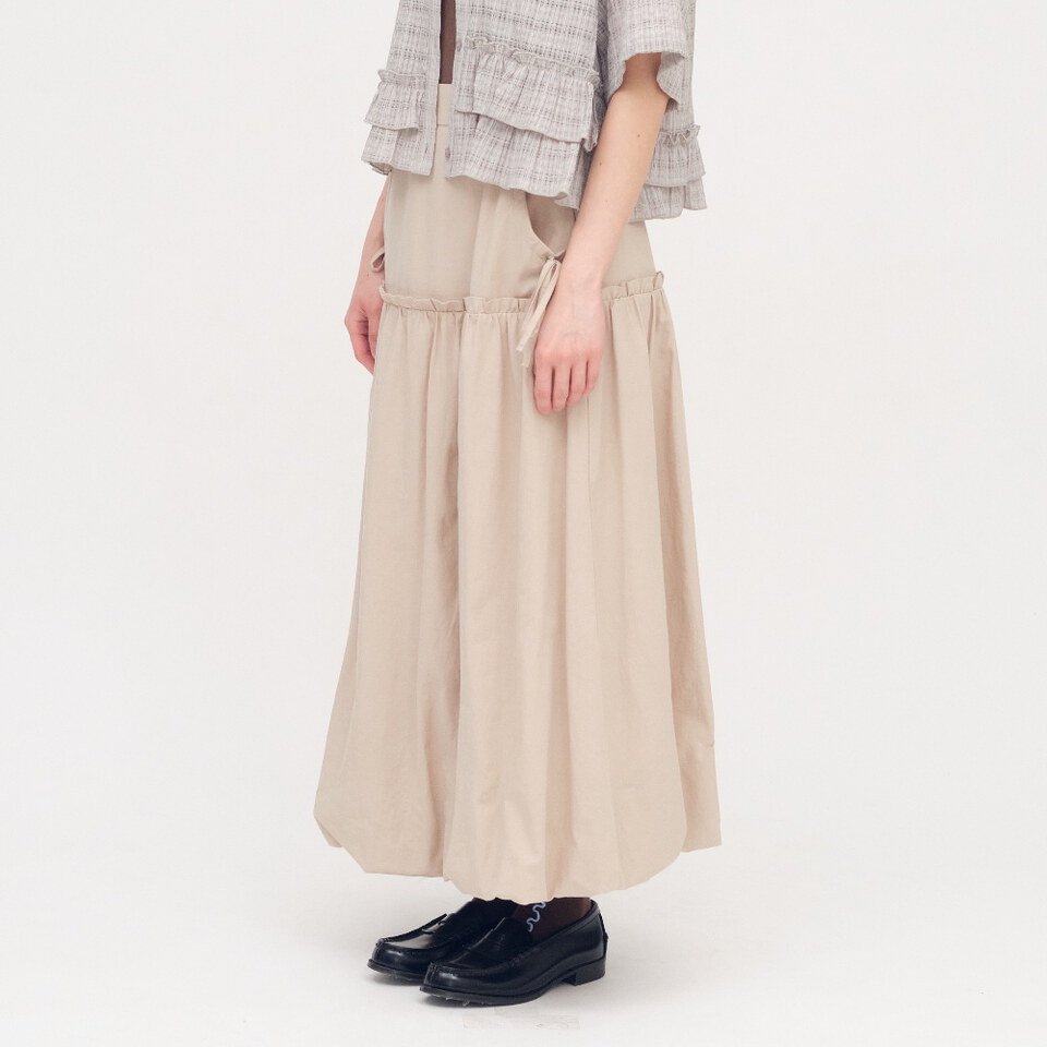 SAA5047-261 綁帶剪接氣球裙