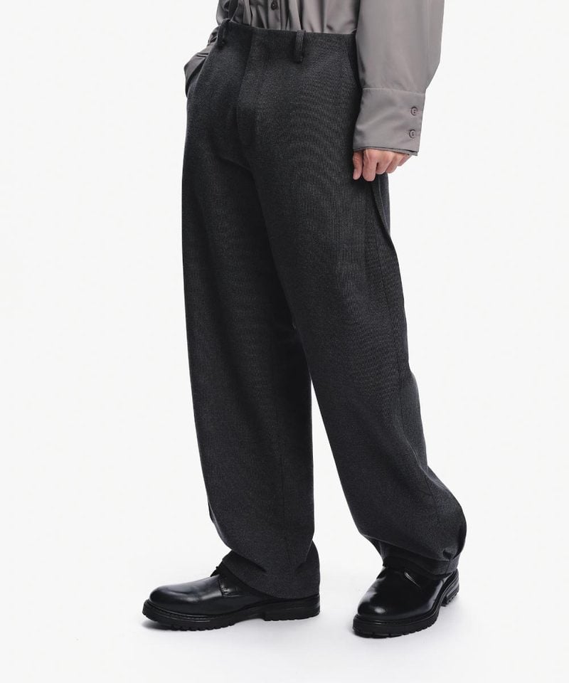 褶皺繭型褲 Pleat Cocoon Pants