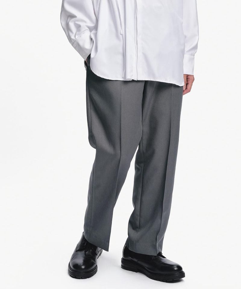 雙片剪裁錐形褲 Tapered Pants