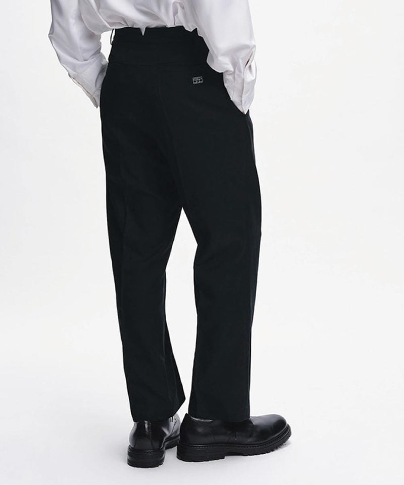 雙片剪裁錐形褲 Tapered Pants