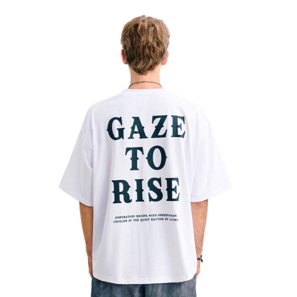 字母短袖上衣 Gaze Graphic SS