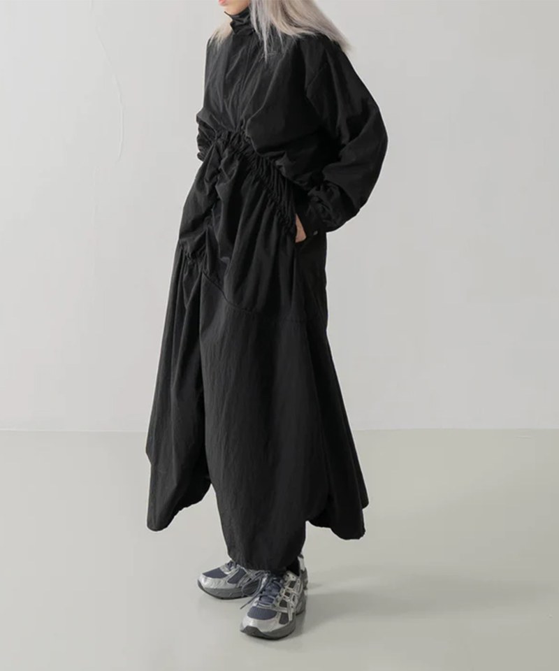 短版高領夾克 Sporty Turtleneck Elastic Jacket