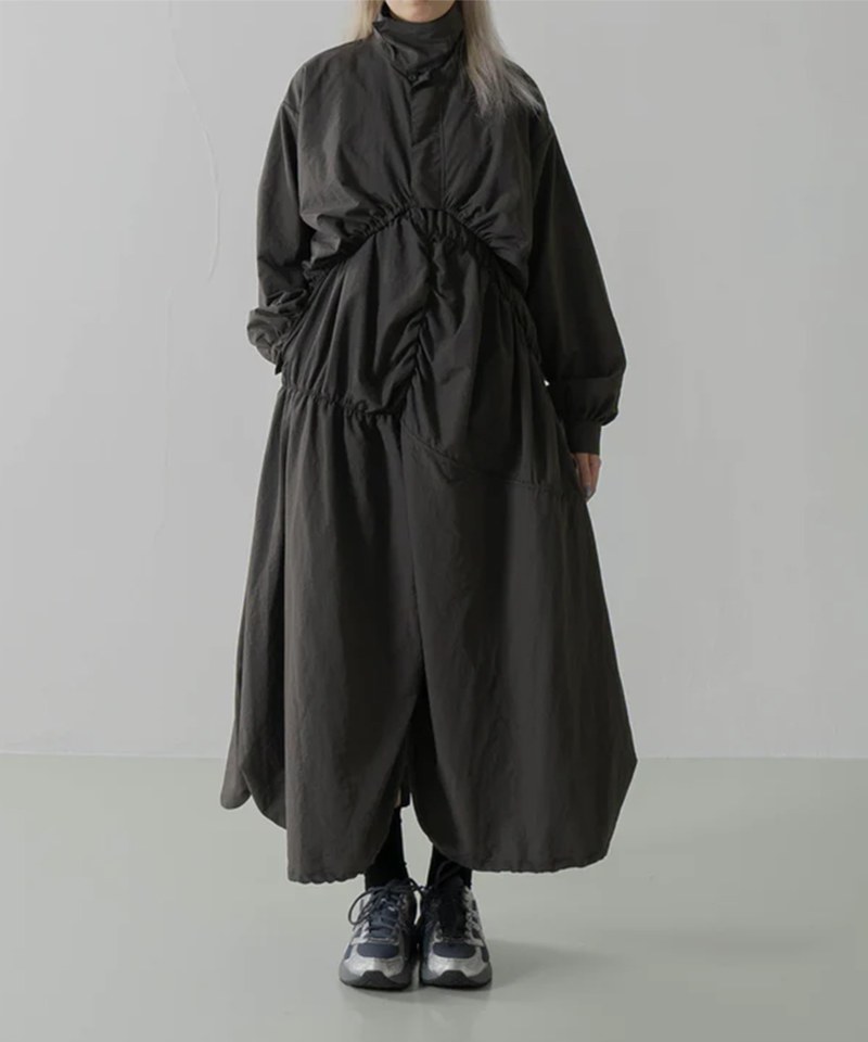 短版高領夾克 Sporty Turtleneck Elastic Jacket