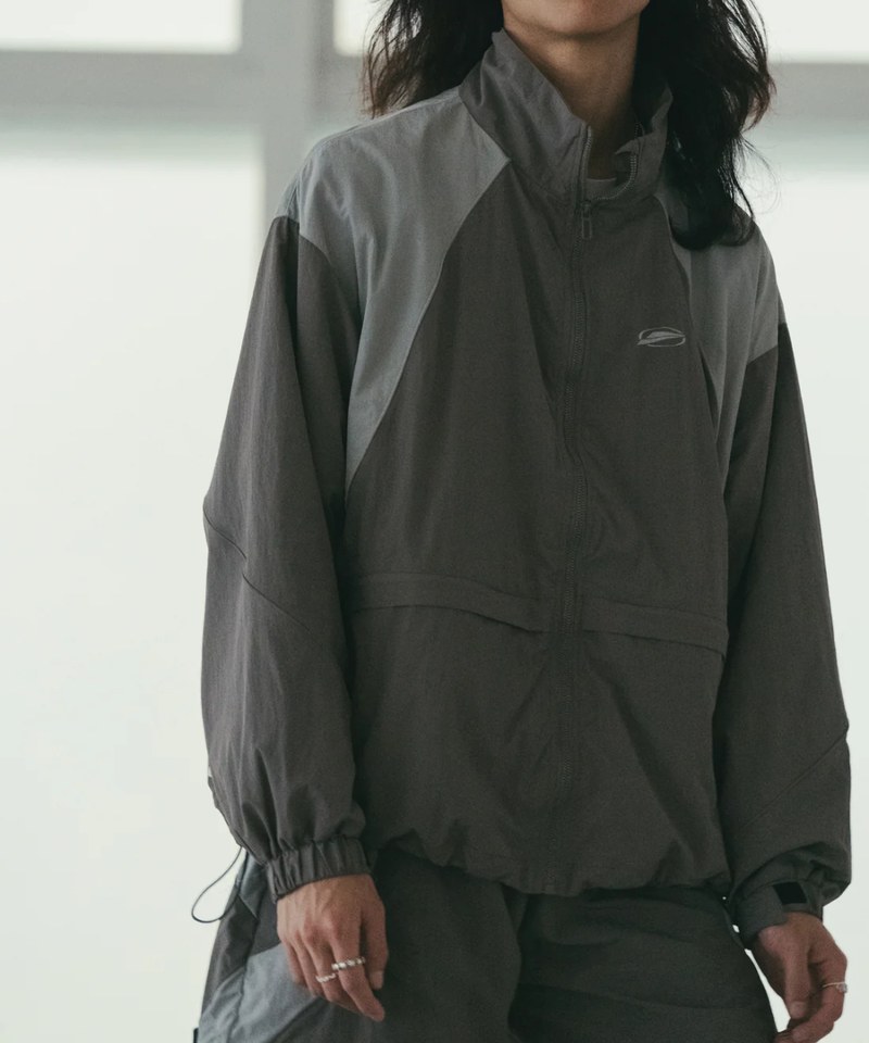 短版立領運動外套 Slash Technical Jacket