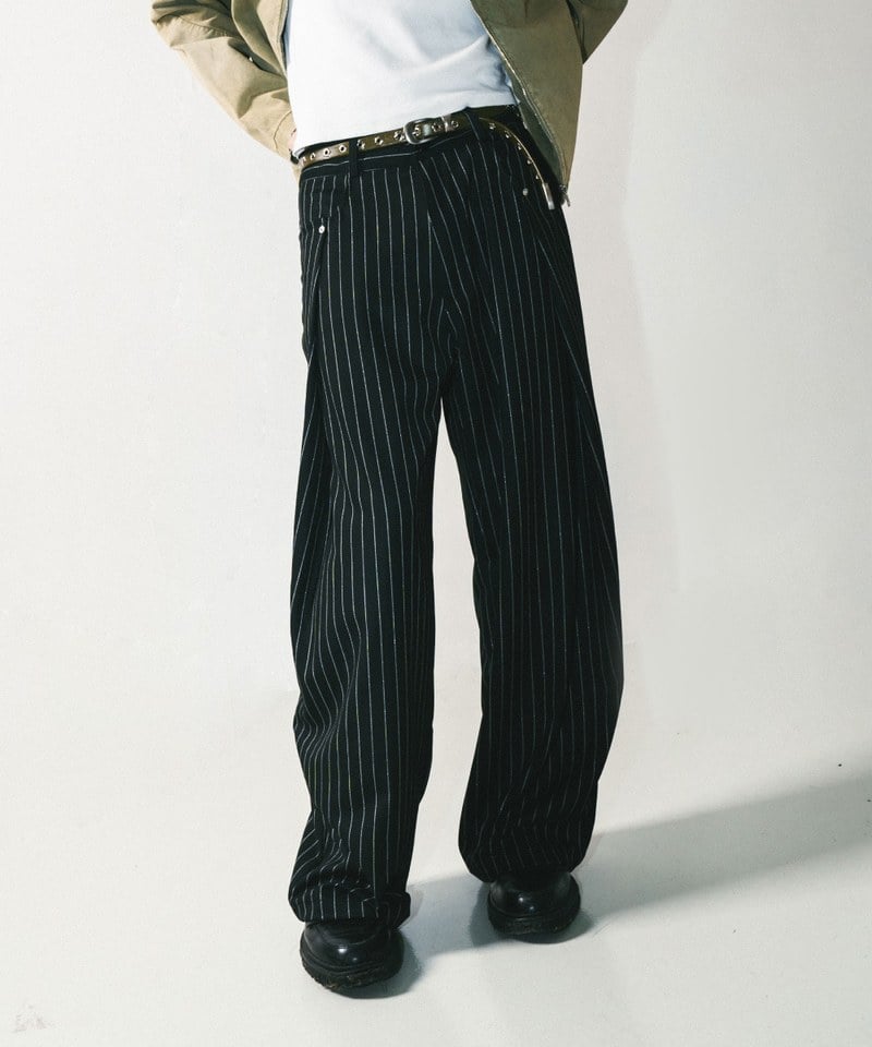 條紋西裝褲 Pleated Wide Leg Stripe Trousers