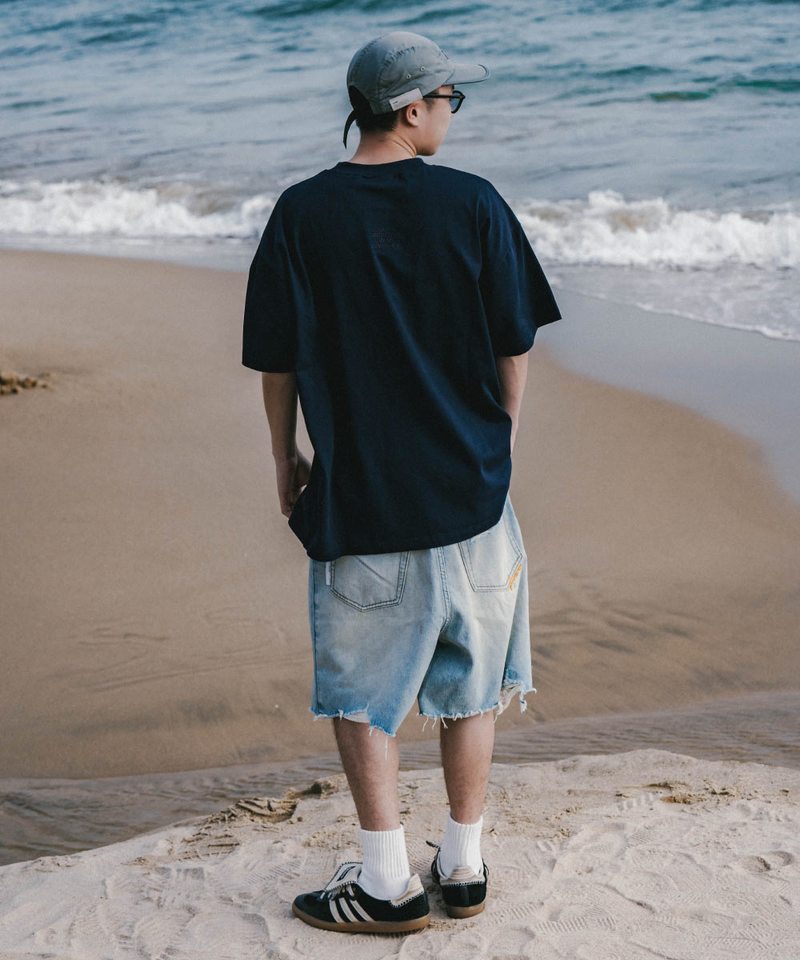 抽鬚牛仔短褲 DESTROYED DENIM SHORTS