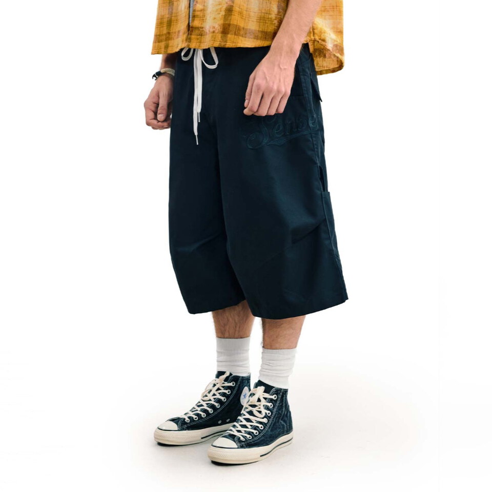 寬版斜紋短褲 Wide Cut Twill Shorts