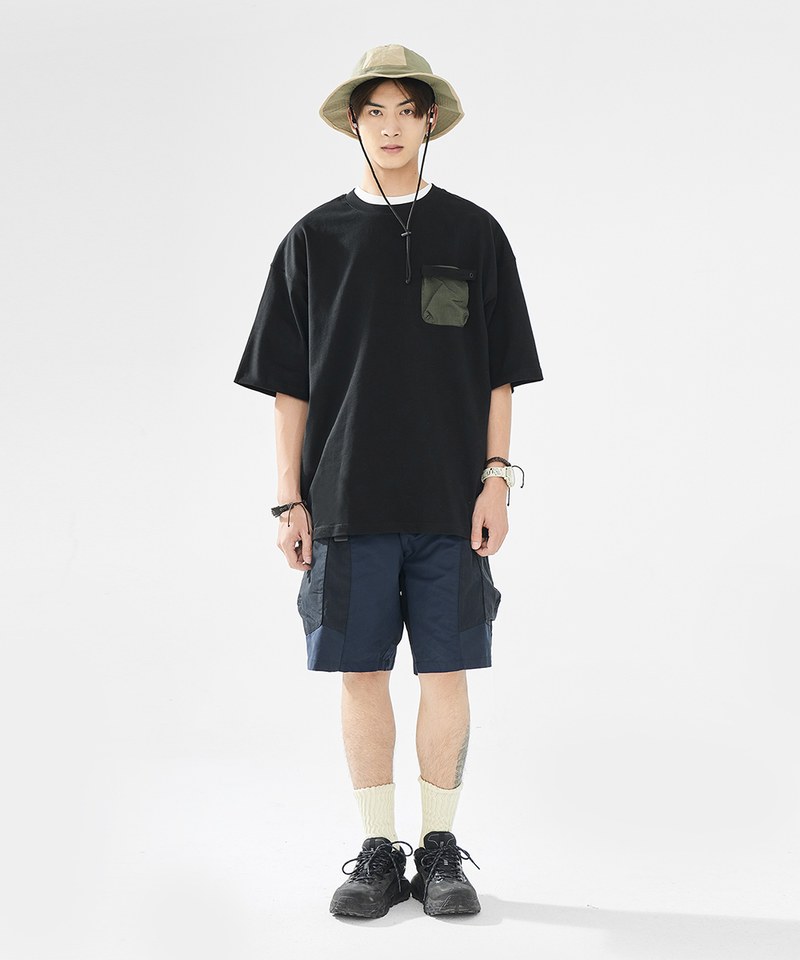 口袋網格布上衣 Checkered Strap Pocket T-Shirt