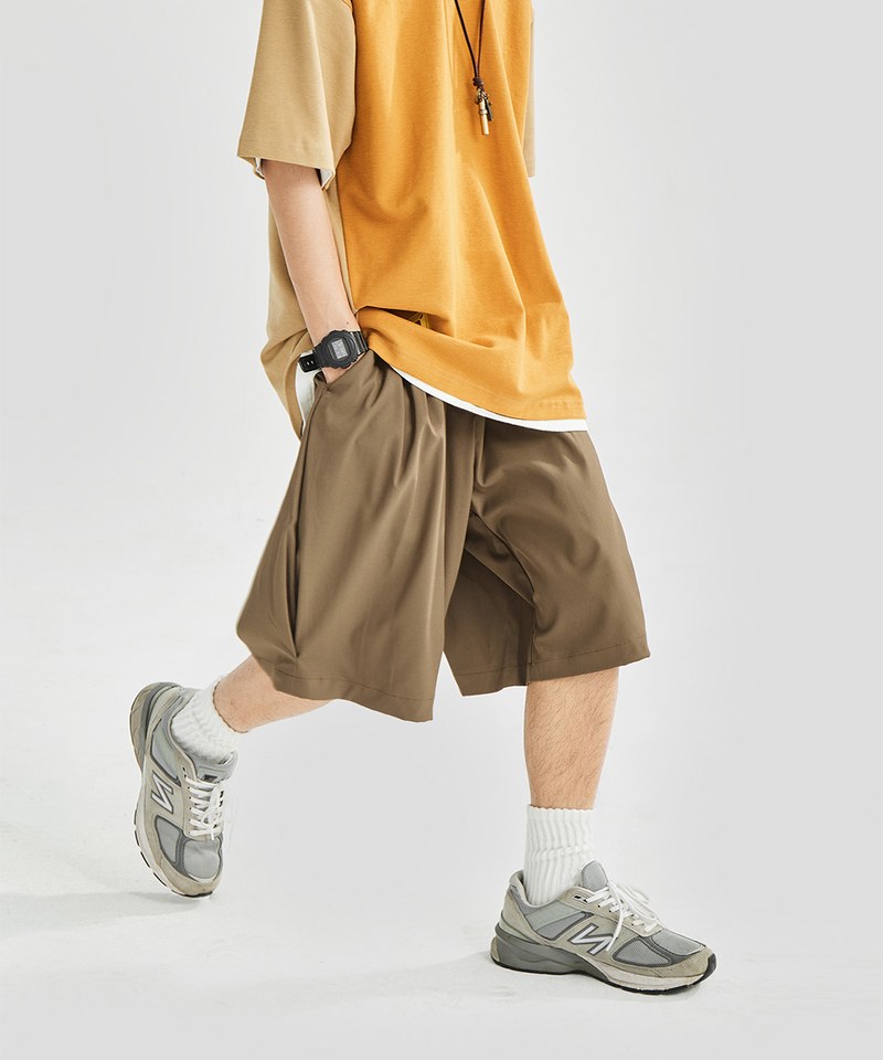 側邊打褶短褲 Slant Pleats Casual Shorts
