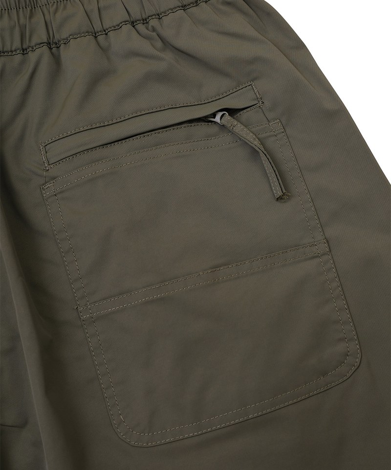 六口袋打褶短褲 Six Pockets Pleated Shorts