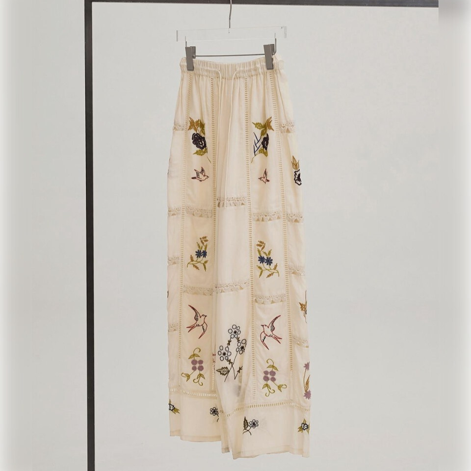 TDF1601-261 Embroidery Patchwork Trousers