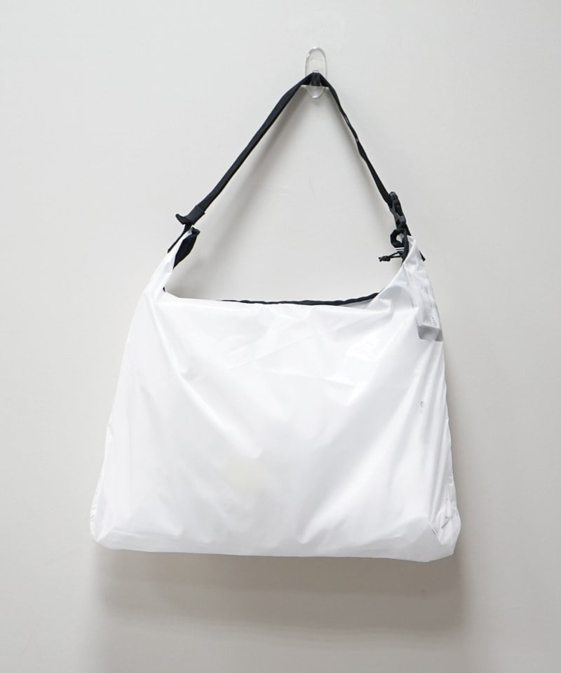 TNT3001-251 聯名尼龍斜背包 TNT AS Nylon Sacoche