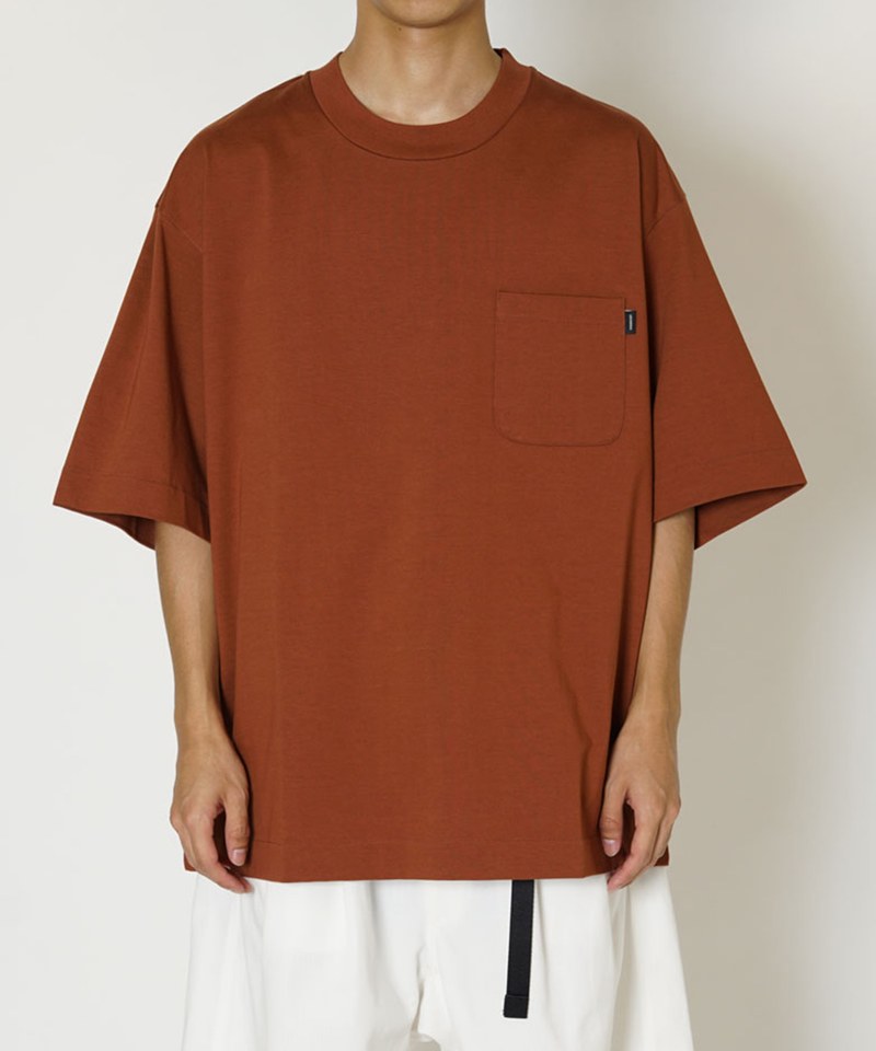 UNP0046-231 寬鬆口袋短袖上衣 PIS NAME S/S T-SHIRT