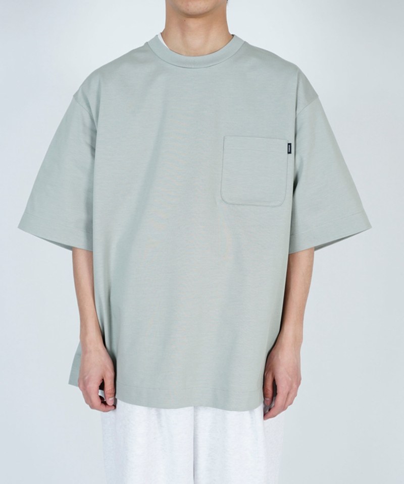 寬鬆口袋短袖上衣 PIS NAME S/S T-SHIRT