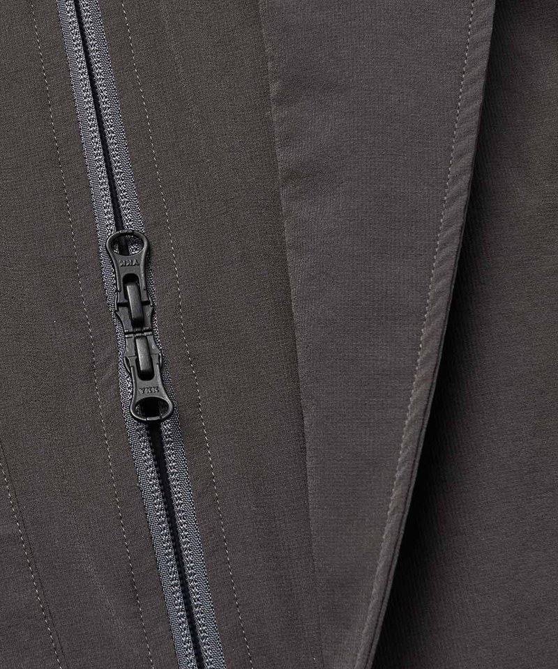 多口袋外套 Multi-Pockets Blazer