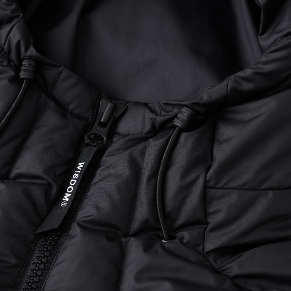 WISDOM x oqLiq 聯名外套 DOWN JACKET