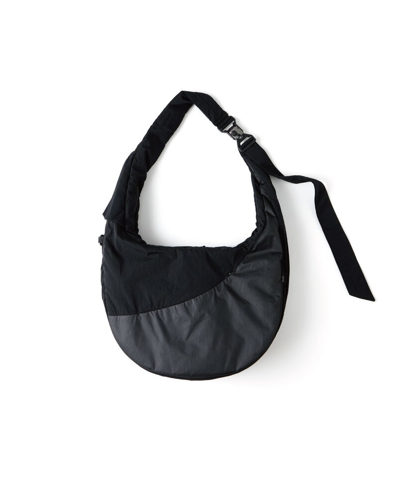 鋪棉斜背包 CROSSBODY BAG