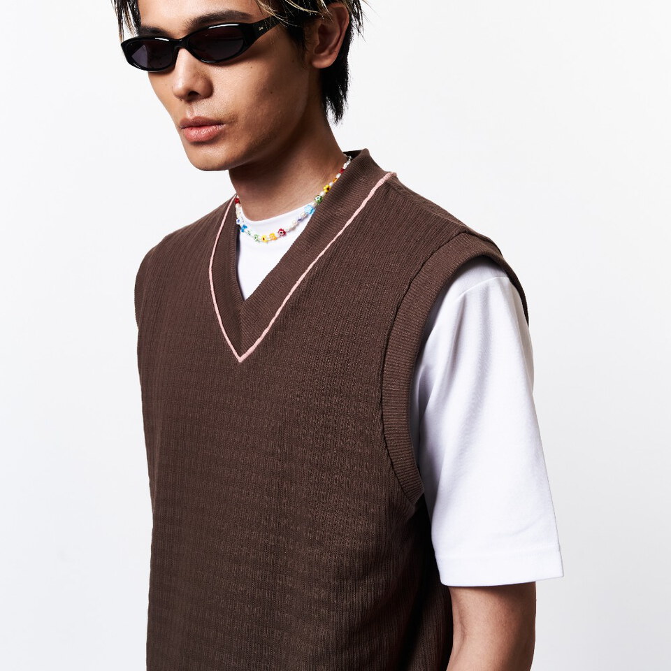 WTNC9947-262 滾邊背心 V NECK VEST
