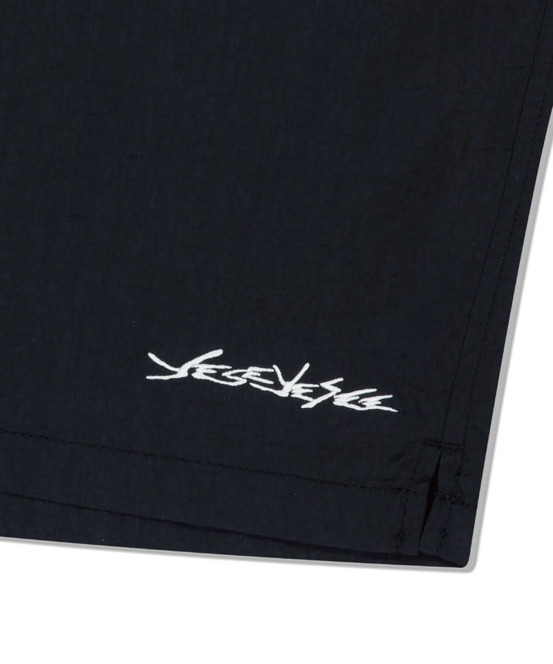 寬鬆尼龍短褲 Nylon Dash Shorts