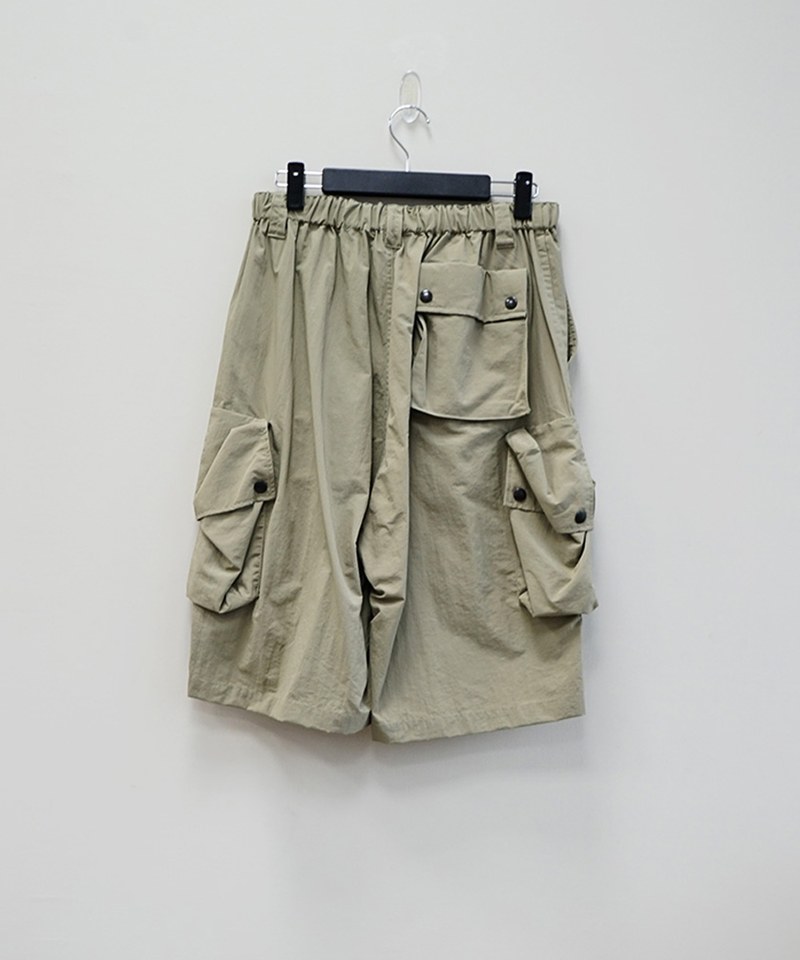 YOKE1704-241 MULTI POCKETS UTILITY SHORTS