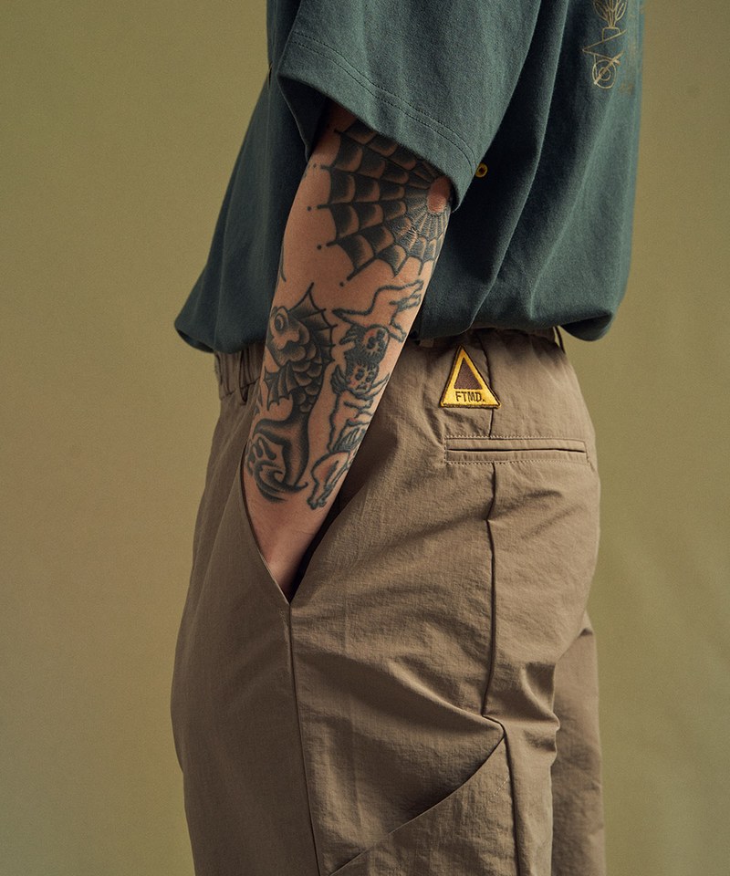 尼龍長褲 Gentle Ruler Pants