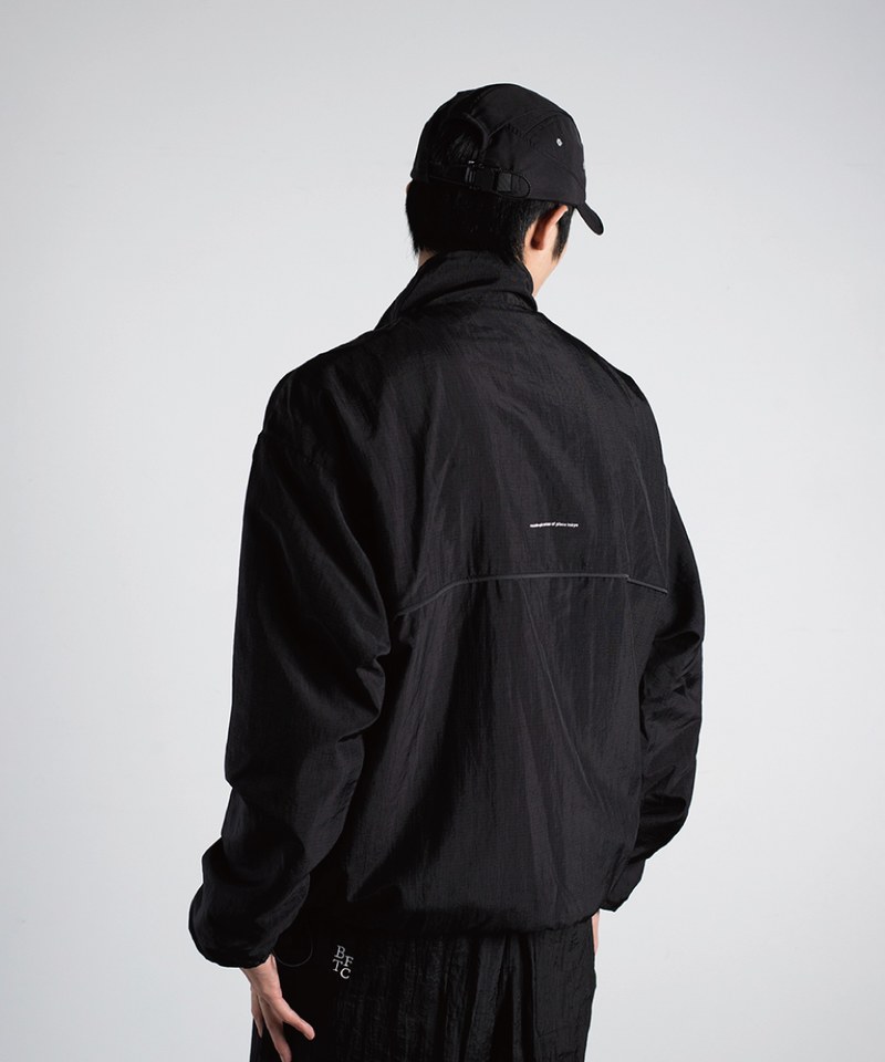 nozzle quiz X SENSE OF PLACE 聯名外套 BTFC Warm Up Jacket