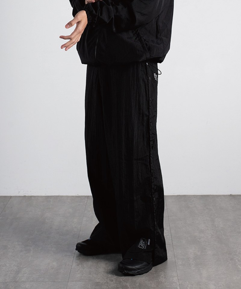 nozzle quiz X SENSE OF PLACE 聯名長褲 BTFC Tearaway Pants