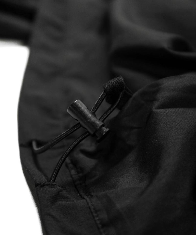 ORDINARY 無接縫拼機能外套