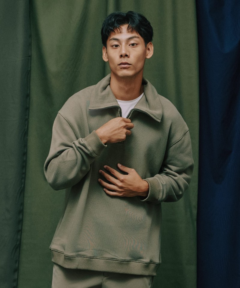 PLN0021-222 Relax WEAR 寬版披領針織長TEE