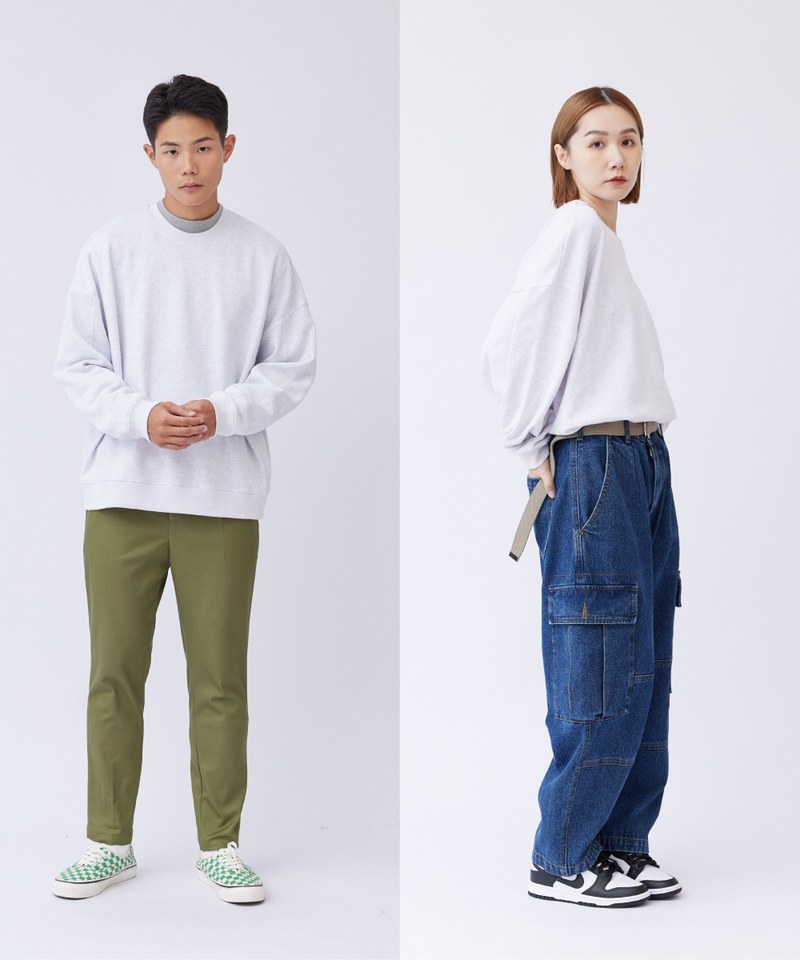Oversized寬鬆多色圓領大學Tee
