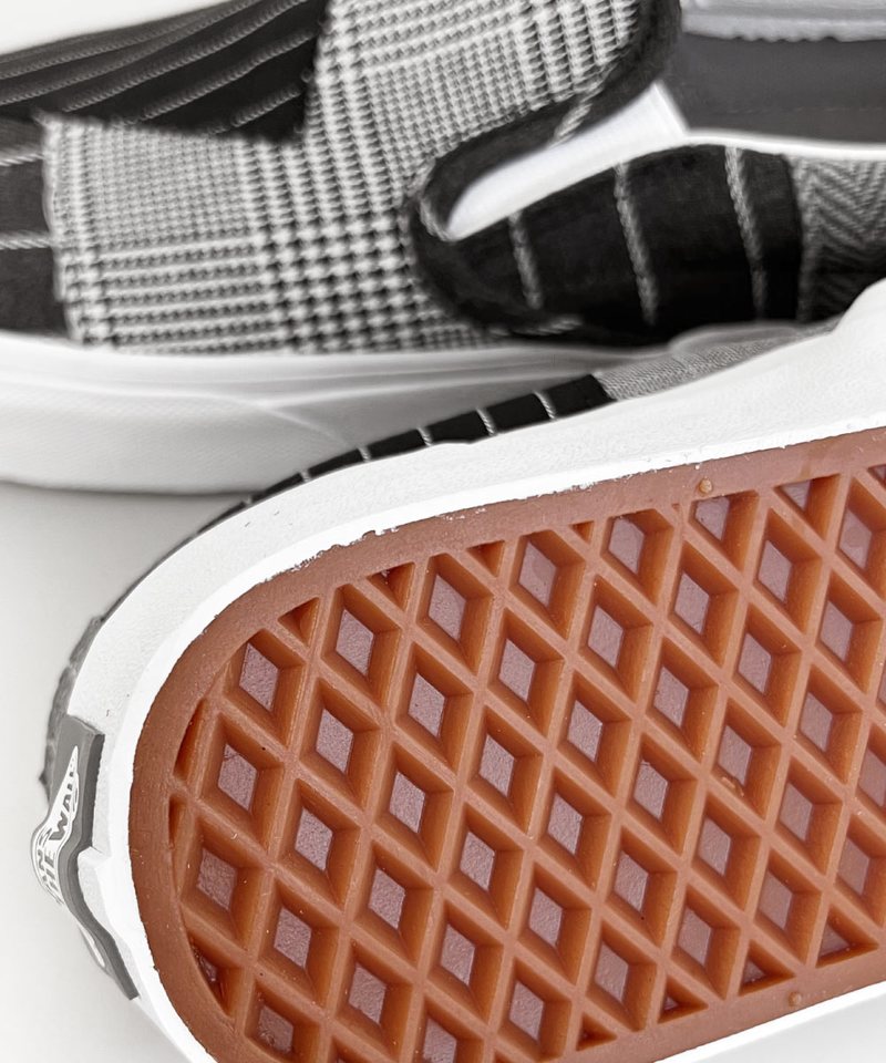 滑板鞋 Classic Slip-On Patchwork CONFERENCE CALL