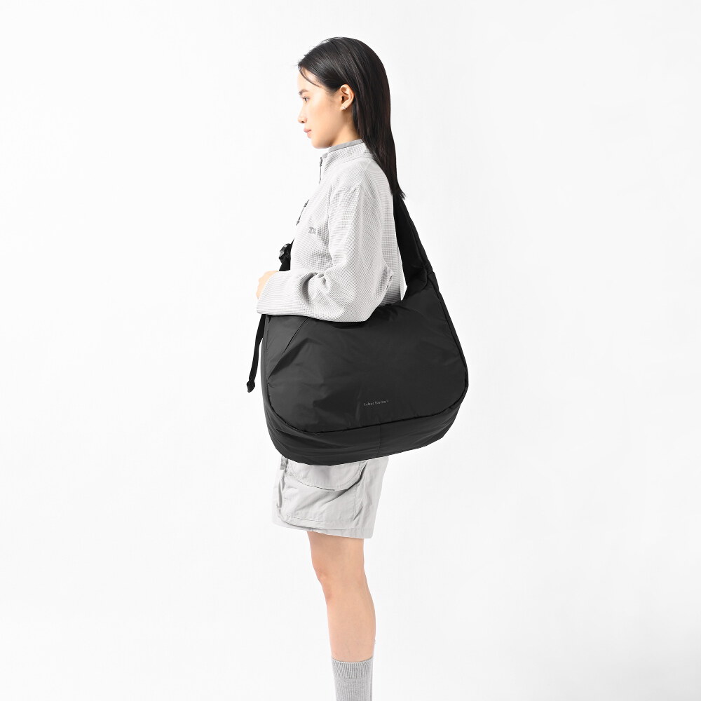 PUFF HOBO 輕鋪棉流浪包