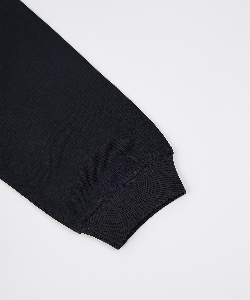 日字刺繡FUM長袖日常服