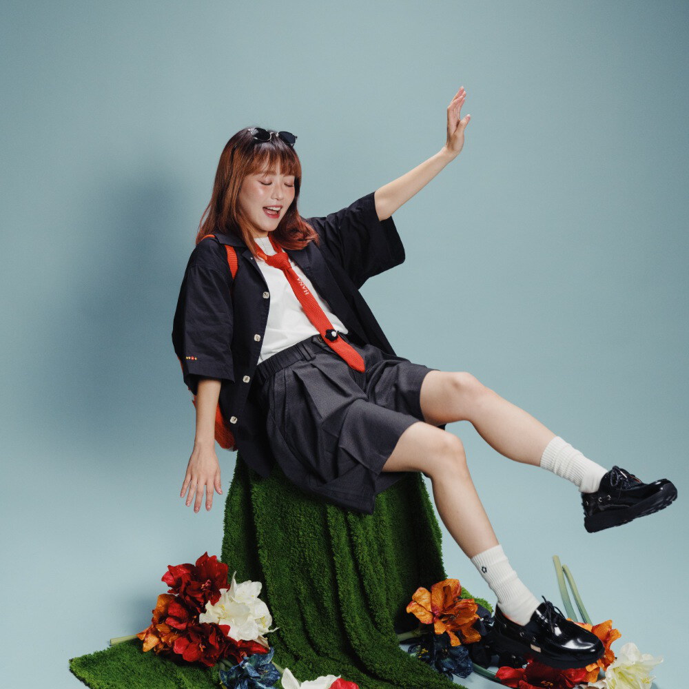 HANA 毛底繡花恤衫