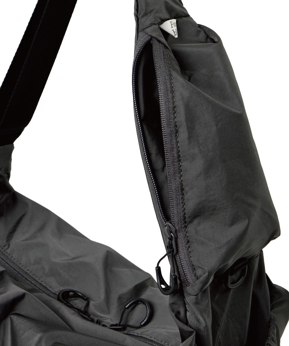 輕量斜跨包 Ridge Cross Bag