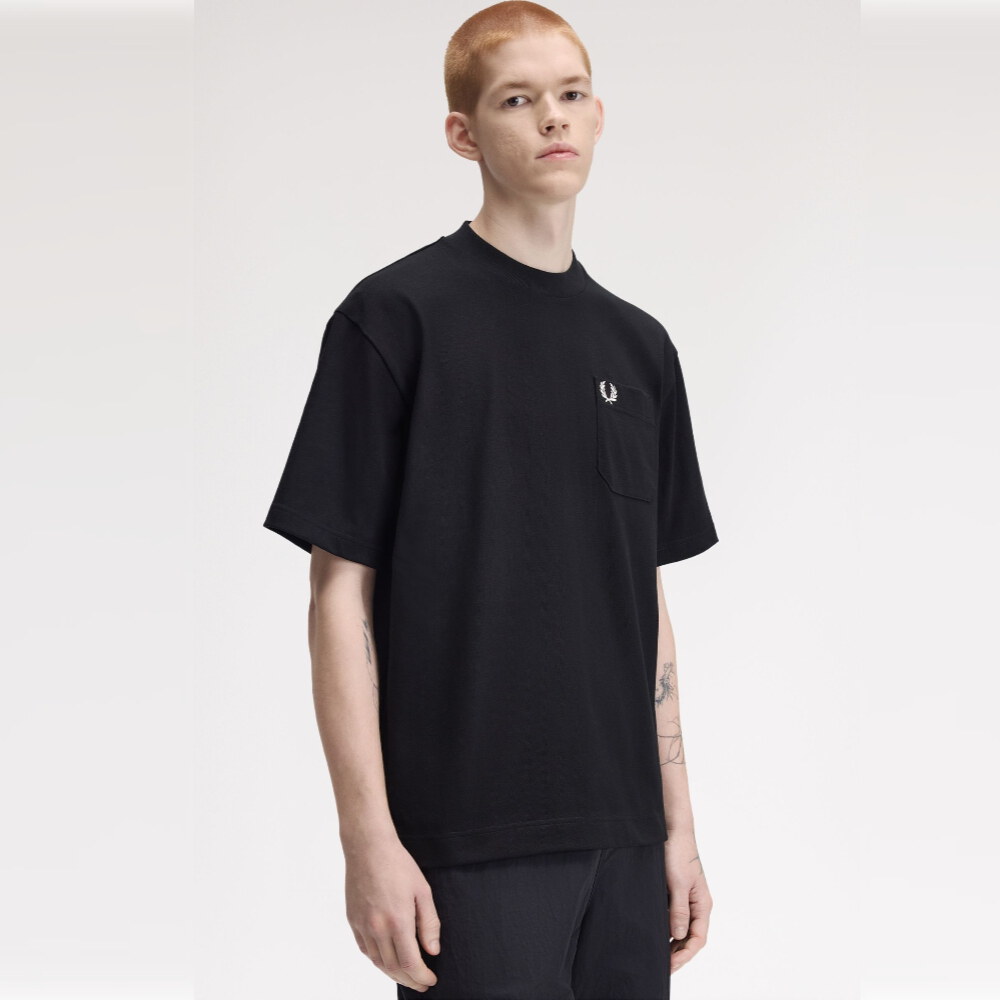口袋圓領T恤 RELAXED T-SHIRT