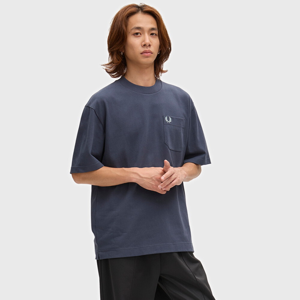 口袋圓領T恤 RELAXED T-SHIRT