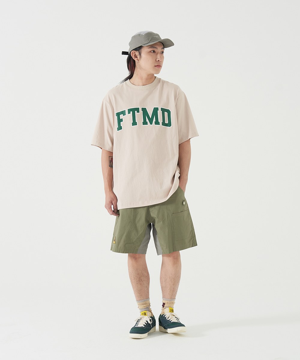 圖案短Tee College Tee