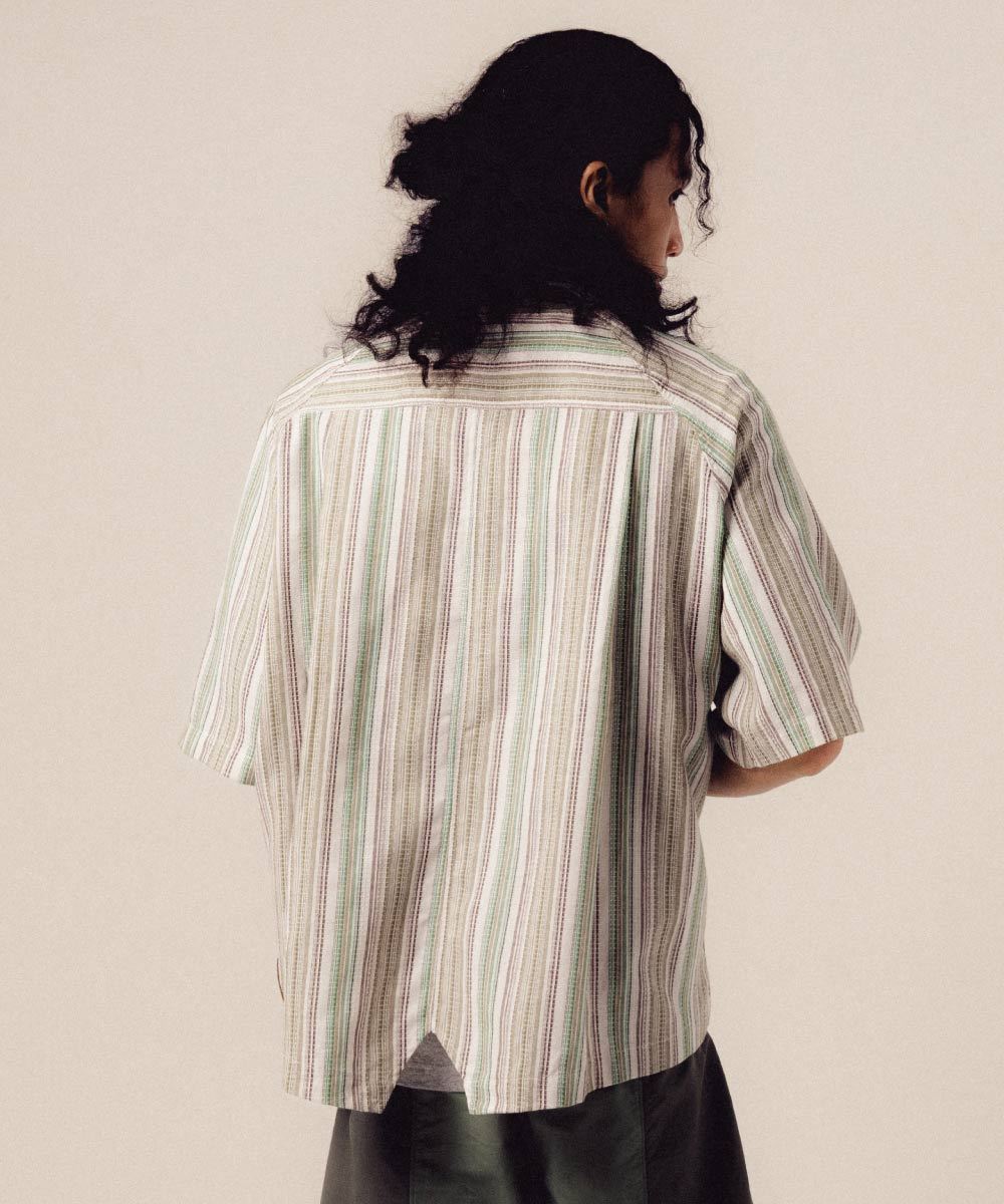 開襟寬鬆襯衫 Textured Overshirt