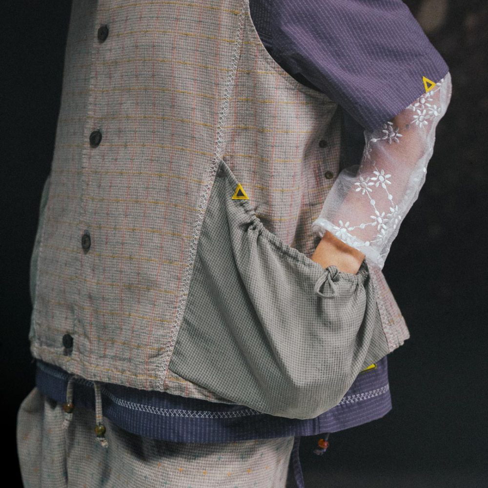 無領拼接背心 Collarless Patchwork Vest