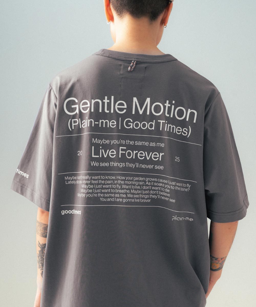 聯名標語印花短袖 TEE LIVEFOREVERTEE