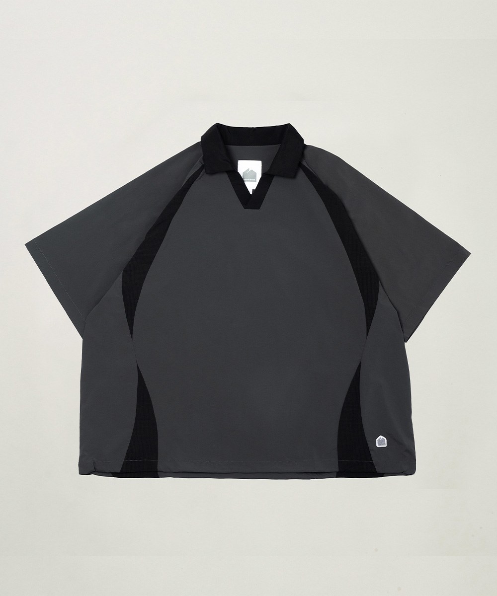 V領襯衫 SMOCK TECH SHIRT