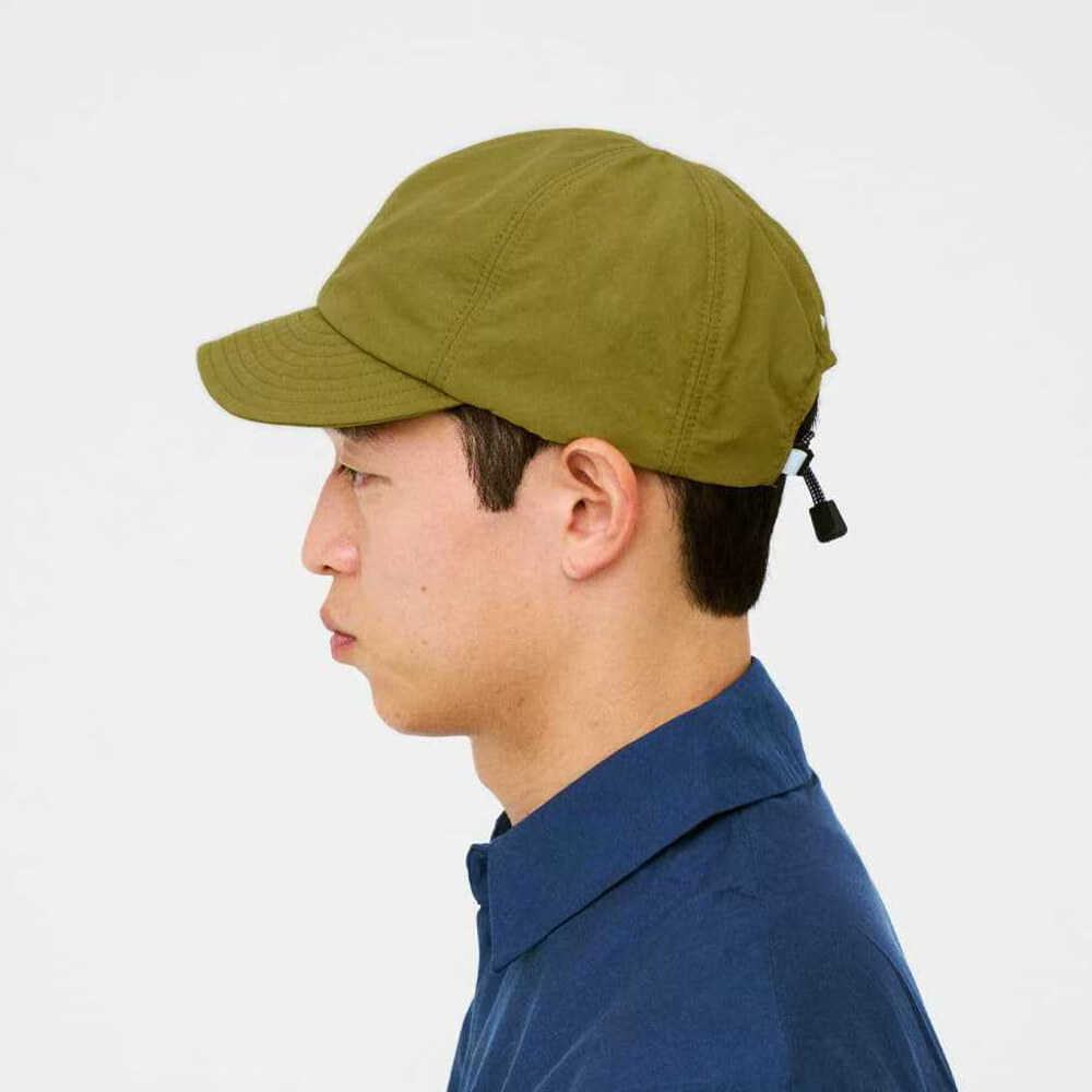 弧形 Logo 帽 Bend Banner Cap