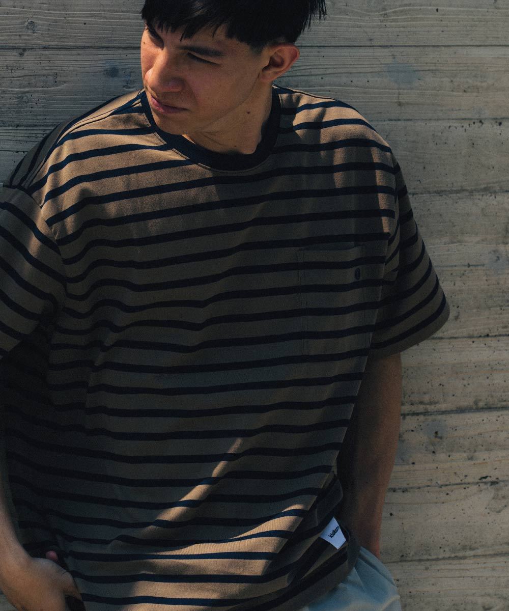 休閒條紋上衣 Stripe Tee